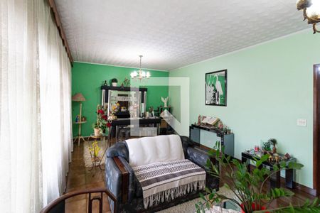 Sala de casa à venda com 3 quartos, 323m² em Vila Osasco, Osasco