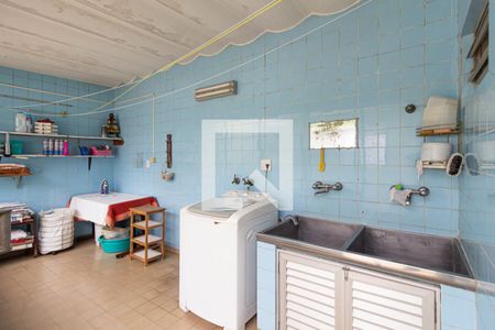 Casa à venda com 323m², 3 quartos e 4 vagasÁrea de Serviço