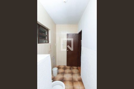Casa à venda com 80m², 3 quartos e 1 vaga Casa à venda com 80m², 3 quartos e 1 vagaBanheiro