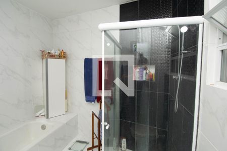 Apartamento à venda com 120m², 3 quartos e sem vagaBanheiro