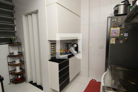 Apartamento à venda com 120m², 3 quartos e sem vagaCozinha