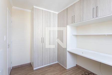 Quarto 1 de apartamento para alugar com 2 quartos, 55m² em Vila Silva Ribeiro, Carapicuíba