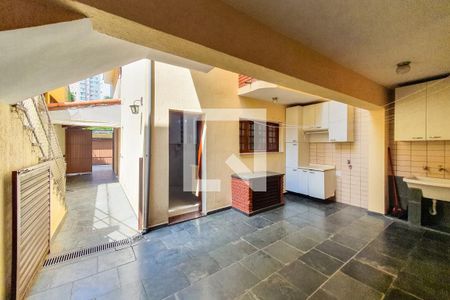 Casa à venda com 156m², 3 quartos e 3 vagasLavanderia