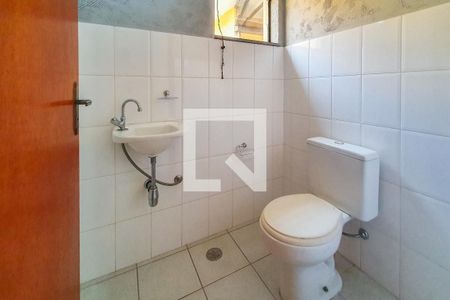 Casa à venda com 156m², 3 quartos e 3 vagasBanheiro