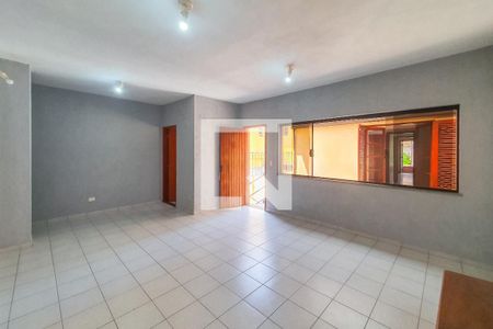 Casa à venda com 156m², 3 quartos e 3 vagasSalão de Jogos