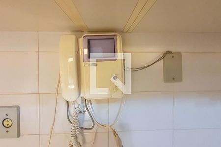 Casa à venda com 156m², 3 quartos e 3 vagasInterfone