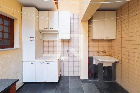 Casa à venda com 156m², 3 quartos e 3 vagasLavanderia