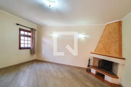 Sala de casa à venda com 3 quartos, 156m² em Vila Gumercindo, São Paulo