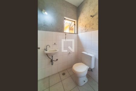 Casa à venda com 156m², 3 quartos e 3 vagasBanheiro