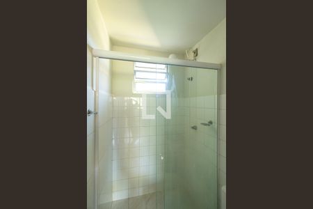 Apartamento para alugar com 60m², 2 quartos e 1 vaga Apartamento para alugar com 60m², 2 quartos e 1 vagaDetalhe do Banheiro