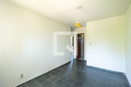 Sala de apartamento para alugar com 2 quartos, 60m² em Campo Grande, Rio de Janeiro