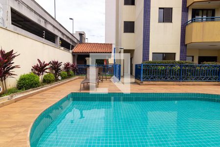 Apartamento à venda com 56m², 2 quartos e 2 vagasÁrea comum - Piscina