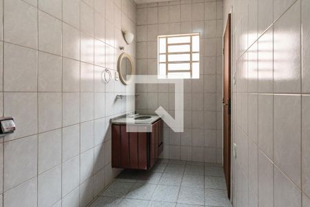 Casa para alugar com 346m², 3 quartos e 9 vagas Casa para alugar com 346m², 3 quartos e 9 vagasBanheiro da Suíte