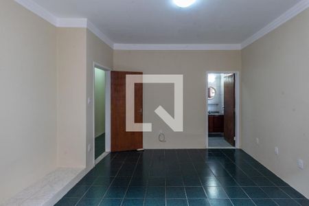 Suíte de casa para alugar com 3 quartos, 346m² em Jardim Leonor, Campinas