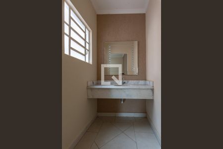 Lavabo de casa para alugar com 3 quartos, 346m² em Jardim Leonor, Campinas