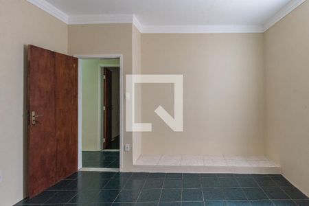 Casa para alugar com 346m², 3 quartos e 9 vagas Casa para alugar com 346m², 3 quartos e 9 vagasQuarto 2