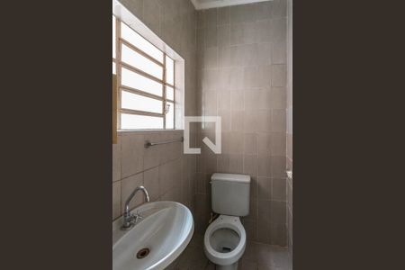Banheiro da Garagem de casa para alugar com 3 quartos, 346m² em Jardim Leonor, Campinas