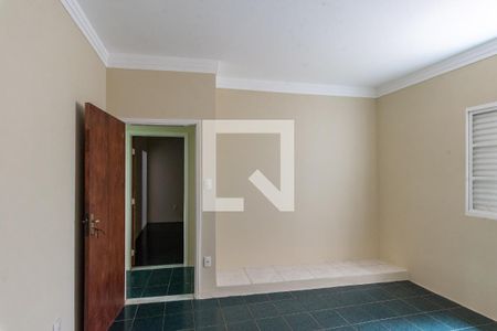 Casa para alugar com 346m², 3 quartos e 9 vagas Casa para alugar com 346m², 3 quartos e 9 vagasQuarto 2