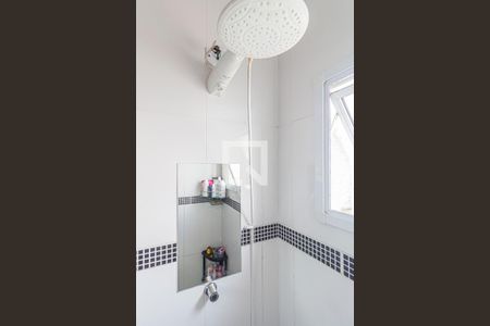 Casa de condomínio à venda com 92m², 2 quartos e 1 vagaBanheiro - Chuveiro