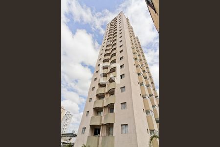 Apartamento à venda com 42m², 1 quarto e 1 vagaFachada