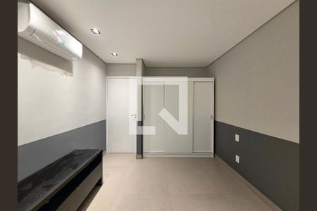 Quarto  de apartamento para alugar com 3 quartos, 96m² em Itaim Bibi, São Paulo