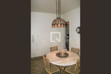 Apartamento à venda com 431m², 4 quartos e 4 vagasCozinha