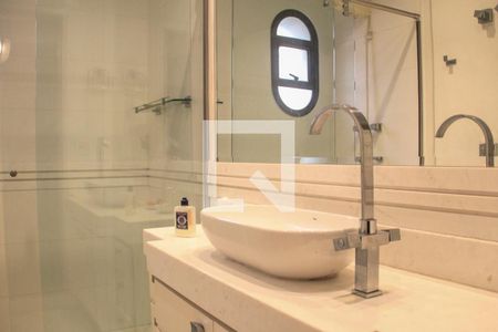 Apartamento à venda com 431m², 4 quartos e 4 vagasBanheiro