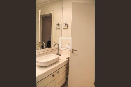 Apartamento à venda com 431m², 4 quartos e 4 vagasBanheiro