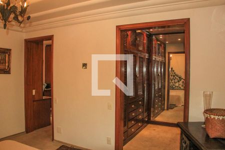 Apartamento à venda com 431m², 4 quartos e 4 vagasSuíte 1