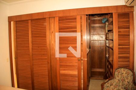 Apartamento à venda com 431m², 4 quartos e 4 vagasSuíte 2