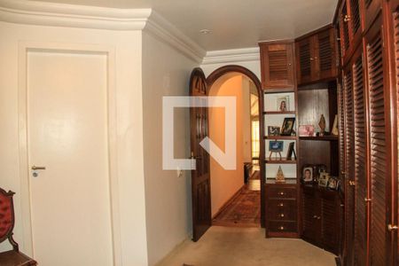 Apartamento à venda com 431m², 4 quartos e 4 vagasCorredor