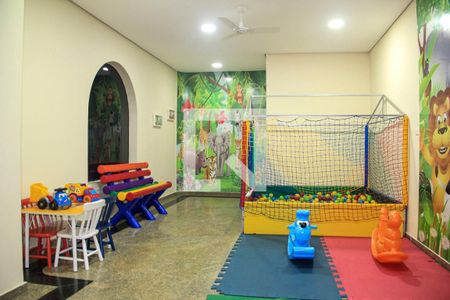 Apartamento à venda com 431m², 4 quartos e 4 vagasBrinquedoteca