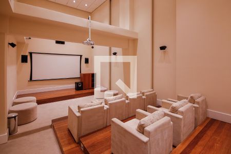 Apartamento à venda com 83m², 2 quartos e 1 vagaCinema