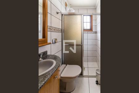 Casa à venda com 220m², 4 quartos e 3 vagasBanheiro de Serviço