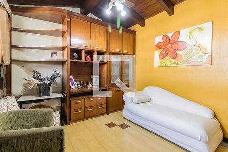Sala2 de casa à venda com 4 quartos, 220m² em Ipanema, Porto Alegre