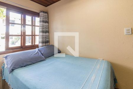 Casa à venda com 220m², 4 quartos e 3 vagasDormitório4