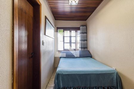 Casa à venda com 220m², 4 quartos e 3 vagasDormitório4