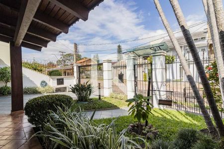 Casa à venda com 220m², 4 quartos e 3 vagasJardim