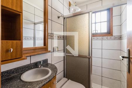 Casa à venda com 220m², 4 quartos e 3 vagasBanheiro de Serviço