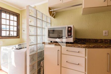 Casa à venda com 220m², 4 quartos e 3 vagasDetalhe da area de serviço