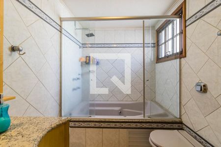 Casa à venda com 220m², 4 quartos e 3 vagasBanheiro Social