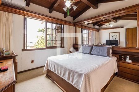 Dormitório de casa à venda com 4 quartos, 220m² em Ipanema, Porto Alegre