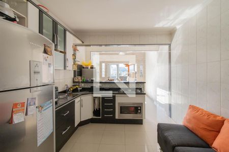 Casa para alugar com 120m², 2 quartos e 1 vaga Casa para alugar com 120m², 2 quartos e 1 vagaCozinha