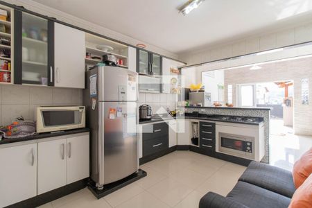 Casa para alugar com 120m², 2 quartos e 1 vaga Casa para alugar com 120m², 2 quartos e 1 vagaCozinha