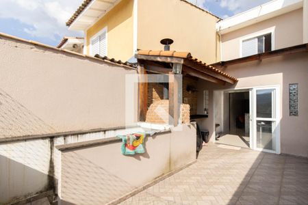 Casa para alugar com 120m², 2 quartos e 1 vaga Casa para alugar com 120m², 2 quartos e 1 vagaÁrea Externa
