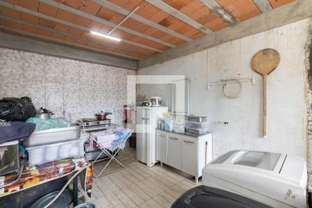 Área de Serviço de casa para alugar com 2 quartos, 120m² em Vila Dona Augusta, São Paulo