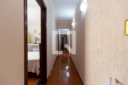 Corredor de casa à venda com 3 quartos, 175m² em Vila Regente Feijó, São Paulo