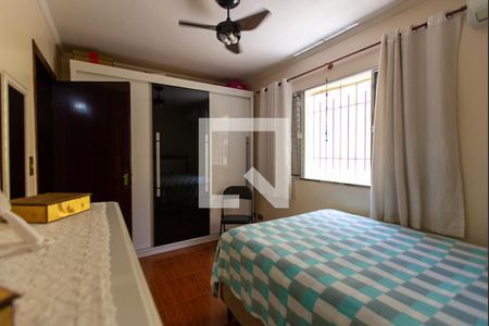 Casa à venda com 175m², 3 quartos e 2 vagasQuarto 2