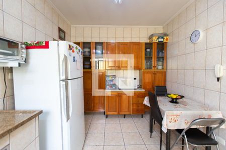 Casa à venda com 175m², 3 quartos e 2 vagasCozinha