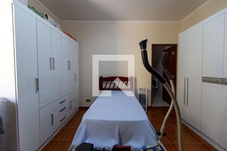 Casa à venda com 175m², 3 quartos e 2 vagasSuíte